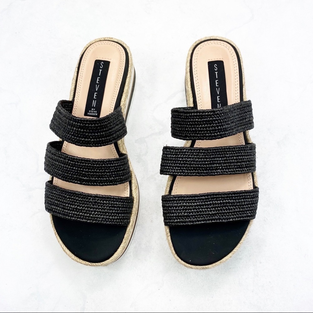 [Steve Madden] Classic Black Platform Slides - Picture 5 of 5